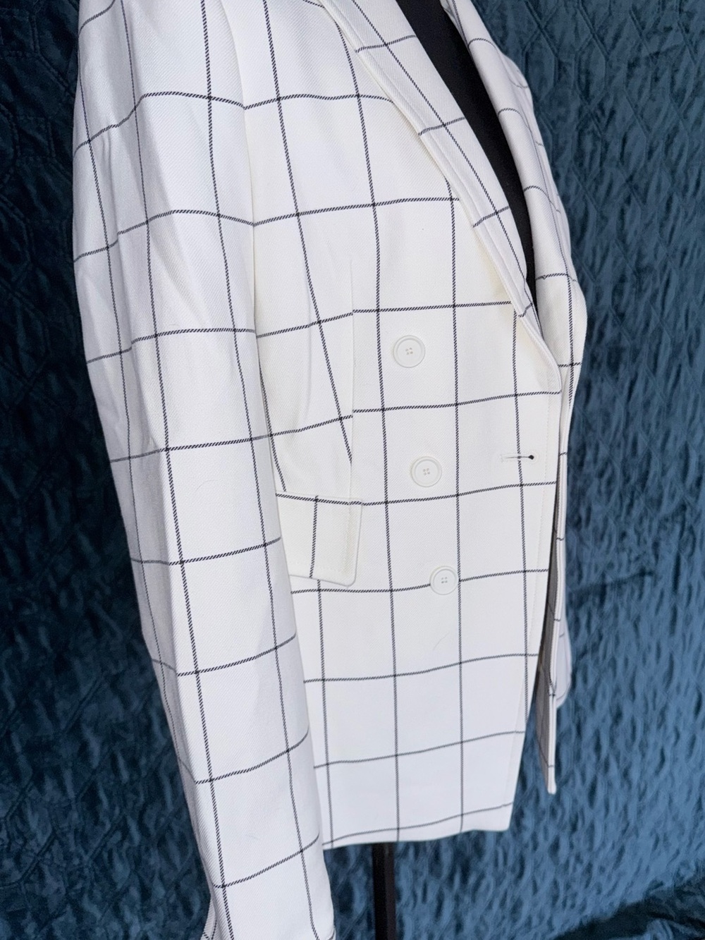 Akris Punto White Blazer with Black Windowpane Grid - Picture 2 of 5